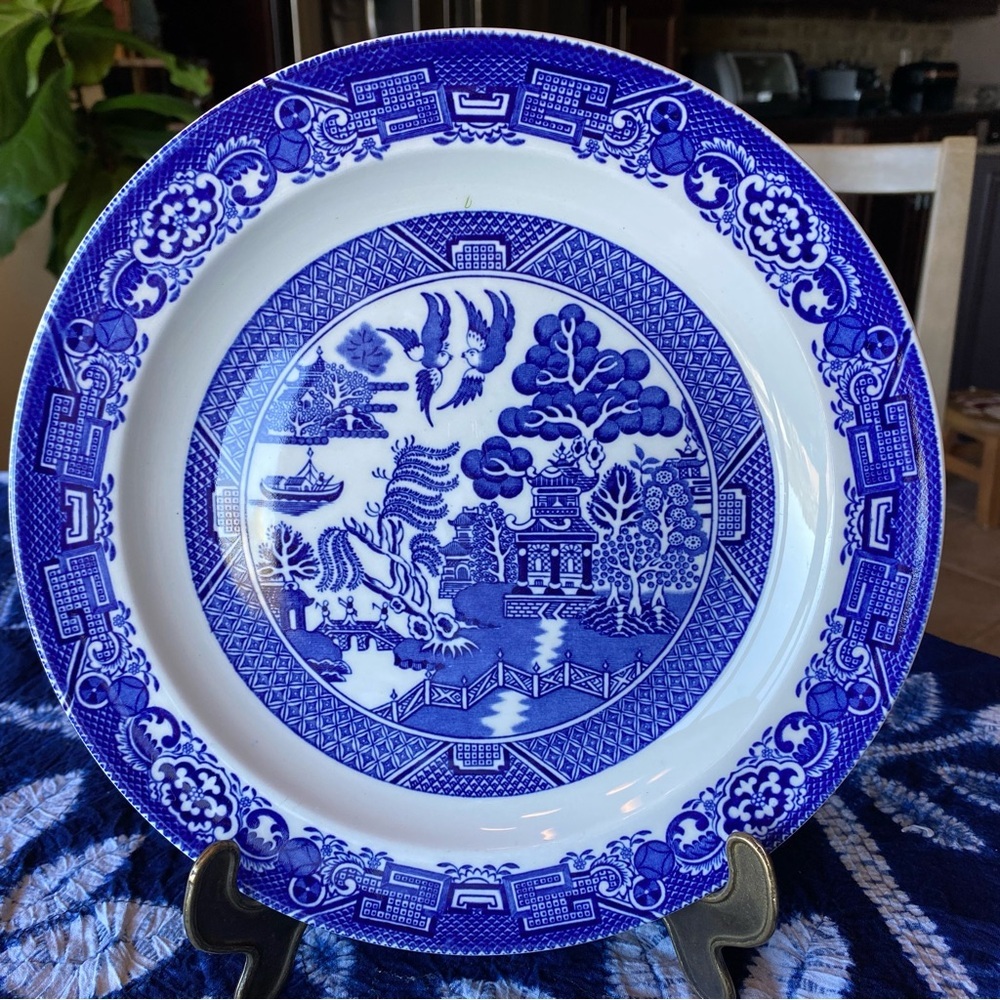 Woods Ware Blue Willow Dinner Plate Wood and Sons England Blue and White Vtg 10"